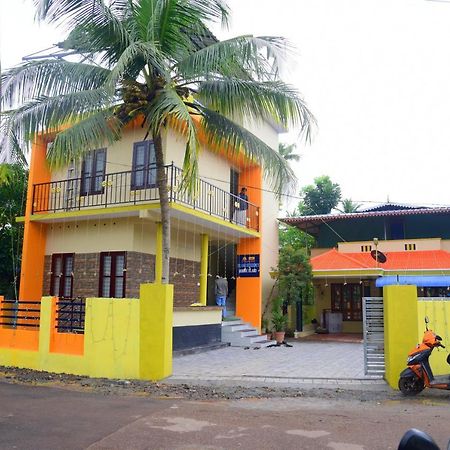MundrothuruthAb Island Residencyアパートメント エクステリア 写真